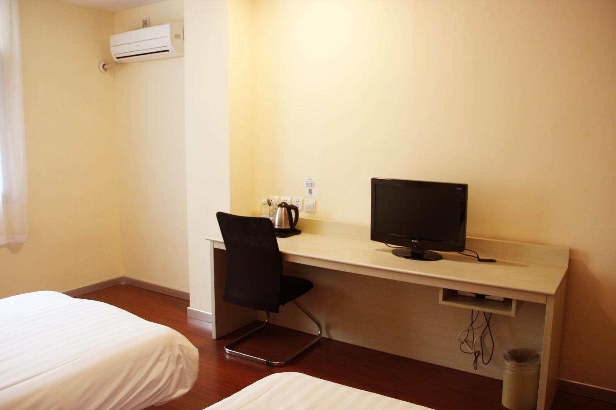 Hanting Hotel Shanghai Hongqiao Railway Station Huqingping Highway מראה חיצוני תמונה