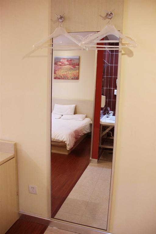 Hanting Hotel Shanghai Hongqiao Railway Station Huqingping Highway מראה חיצוני תמונה