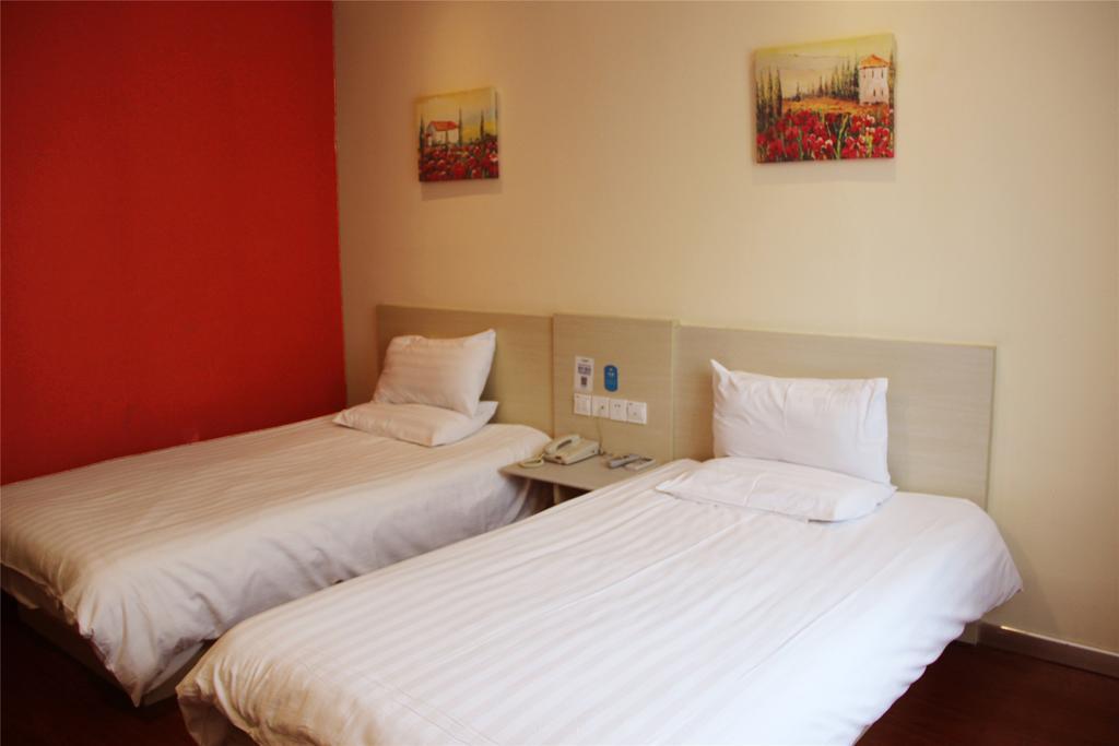 Hanting Hotel Shanghai Hongqiao Railway Station Huqingping Highway מראה חיצוני תמונה